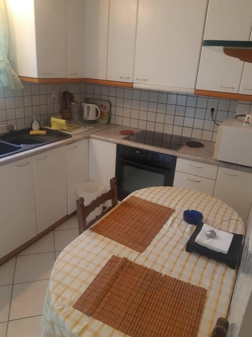 Classical Apartment At Lycabetus Hill Αθήνα Εξωτερικό φωτογραφία